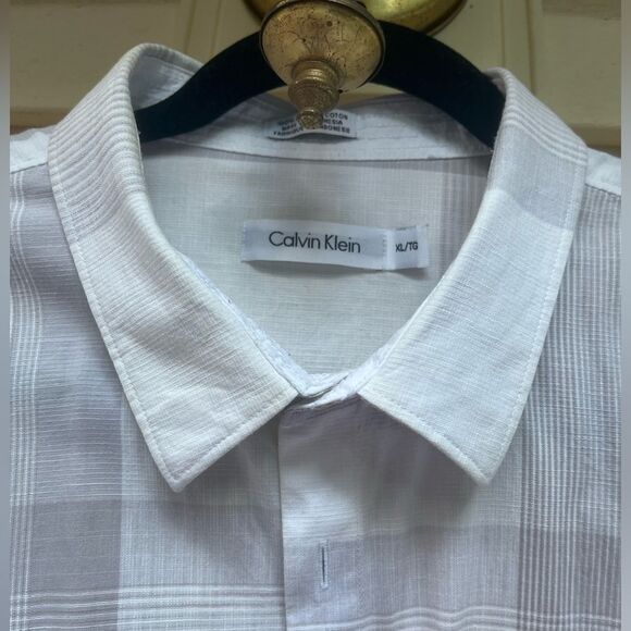 Calvin Klein white/gray squares, long-sleeved  shirt, sleeves roll up on flap,XL - Picture 6 of 7